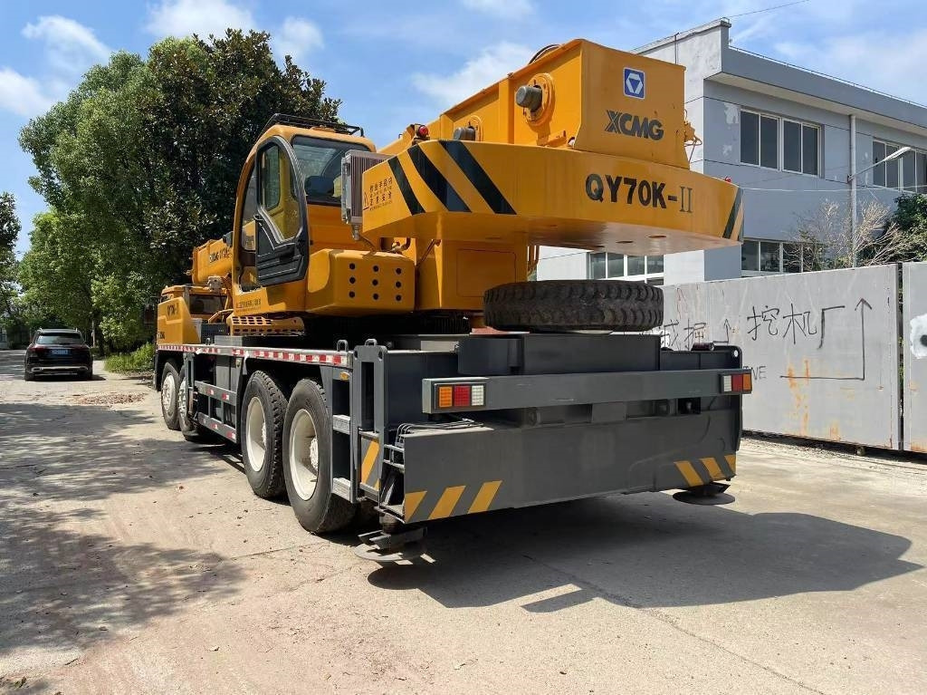 XCMG QY70K-II - Alle terrein kraan: afbeelding 1 XCMG QY70K-II - Alle terrein kraan: afbeelding 1