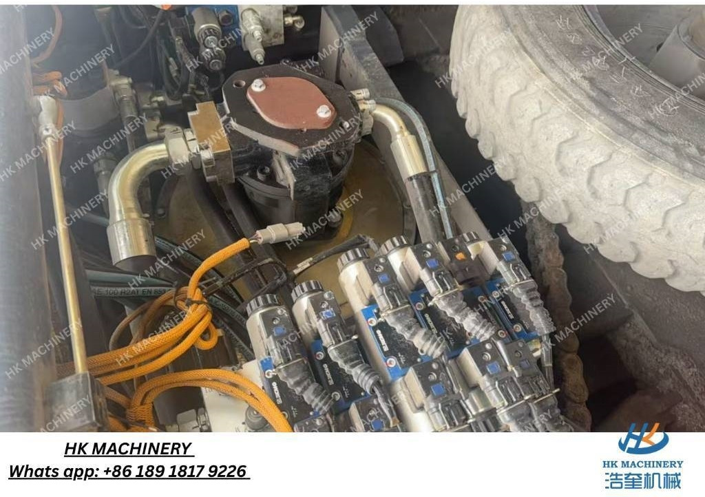 XCMG RP 453 L - Asfaltafwerkmachine: afbeelding 3 XCMG RP 453 L - Asfaltafwerkmachine: afbeelding 3