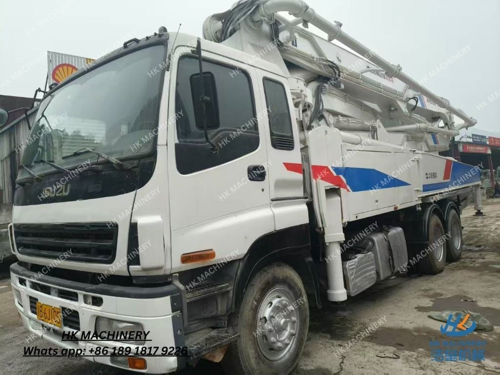 Zoomlion 47m - Kleine betonpomp: afbeelding 1 Zoomlion 47m - Kleine betonpomp: afbeelding 1