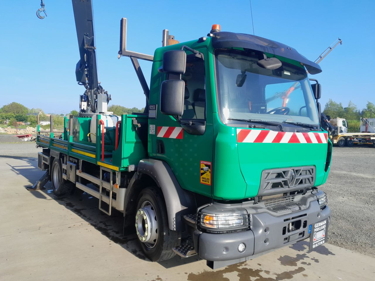 Renault D250 13 t 4x2 Ampliroll Truck - Haakarmsysteem vrachtwagen: afbeelding 3 Renault D250 13 t 4x2 Ampliroll Truck - Haakarmsysteem vrachtwagen: afbeelding 3