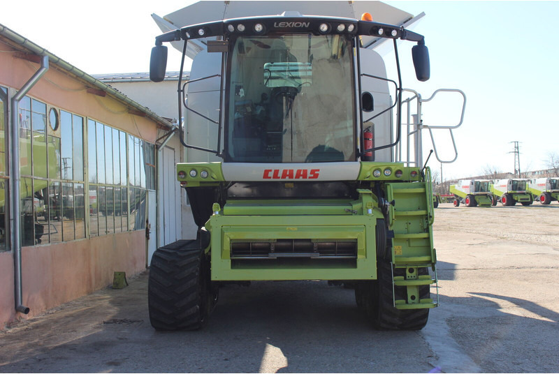 Claas Lexion 770 TT - Maaidorser: afbeelding 1 Claas Lexion 770 TT - Maaidorser: afbeelding 1