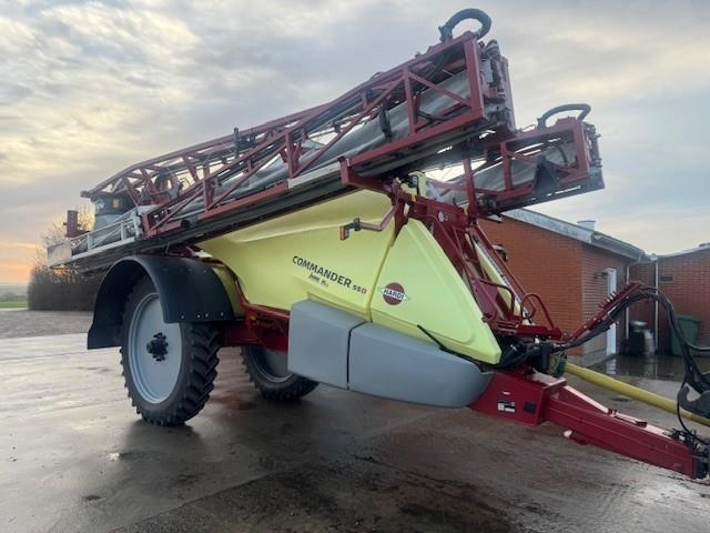 Hardi COMMANDER 5500I TWIN - Getrokken veldspuit: afbeelding 5 Hardi COMMANDER 5500I TWIN - Getrokken veldspuit: afbeelding 5