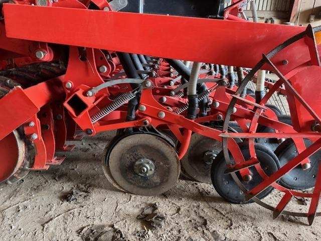 Kuhn SITERA 4000 + TF1500 - Zaaicombinatie: afbeelding 4 Kuhn SITERA 4000 + TF1500 - Zaaicombinatie: afbeelding 4