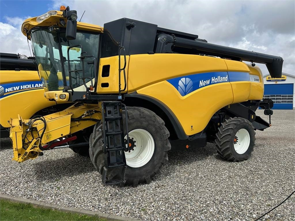 New Holland CX860 SLH - Maaidorser: afbeelding 1 New Holland CX860 SLH - Maaidorser: afbeelding 1
