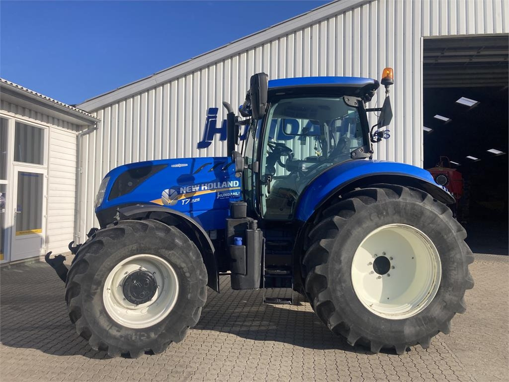 New Holland T7.225 AC MY 18 - Tractor: afbeelding 1 New Holland T7.225 AC MY 18 - Tractor: afbeelding 1