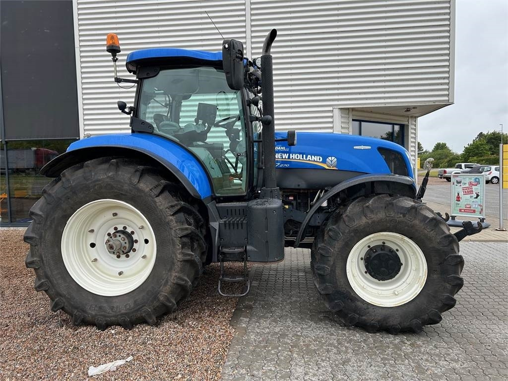 New Holland T7.270AC KEY - Tractor: afbeelding 2 New Holland T7.270AC KEY - Tractor: afbeelding 2