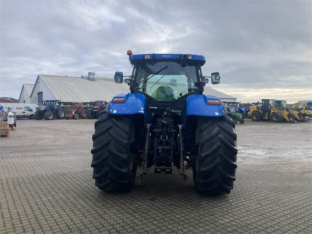 New Holland T7050 - Tractor: afbeelding 4 New Holland T7050 - Tractor: afbeelding 4