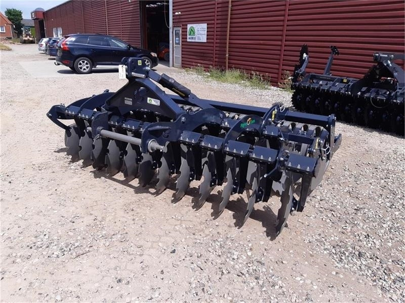 Agro - TOM 3 meters - Schijveneg: afbeelding 1 Agro - TOM 3 meters - Schijveneg: afbeelding 1