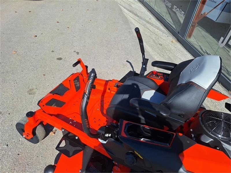 Ariens IKON XD 52" (132 Cm. Klippe bredde) - Gemeentelijke tractor: afbeelding 5 Ariens IKON XD 52" (132 Cm. Klippe bredde) - Gemeentelijke tractor: afbeelding 5