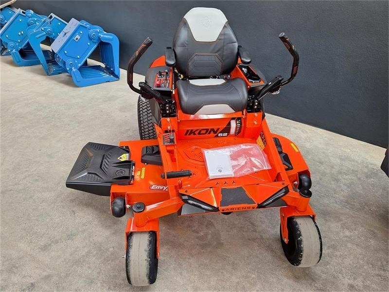 Ariens IKON XD 52" (132 Cm. Klippe bredde) - Gemeentelijke tractor: afbeelding 1 Ariens IKON XD 52" (132 Cm. Klippe bredde) - Gemeentelijke tractor: afbeelding 1