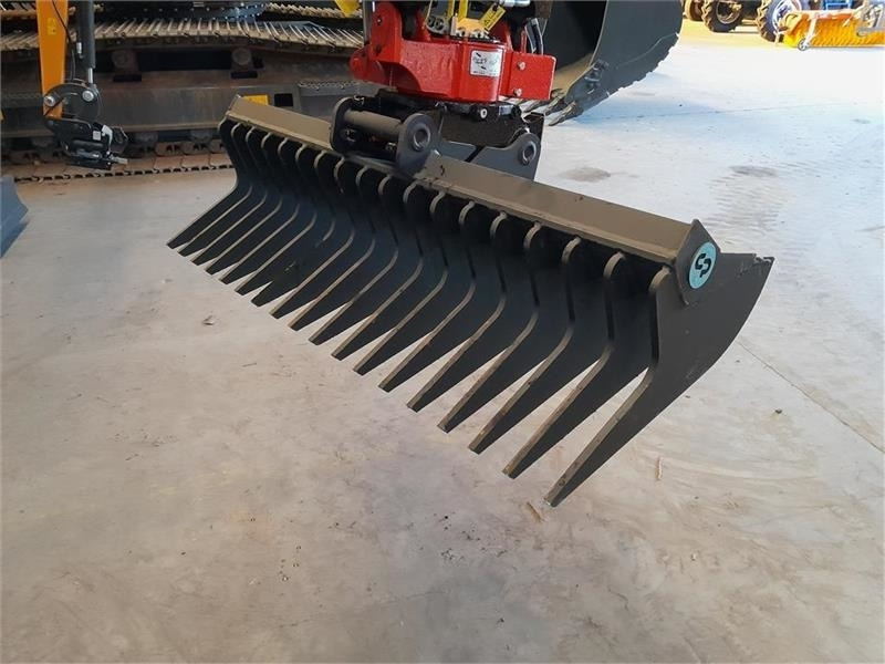 - - - CP METAL RIVE - Hooischudder: afbeelding 4 - - - CP METAL RIVE - Hooischudder: afbeelding 4