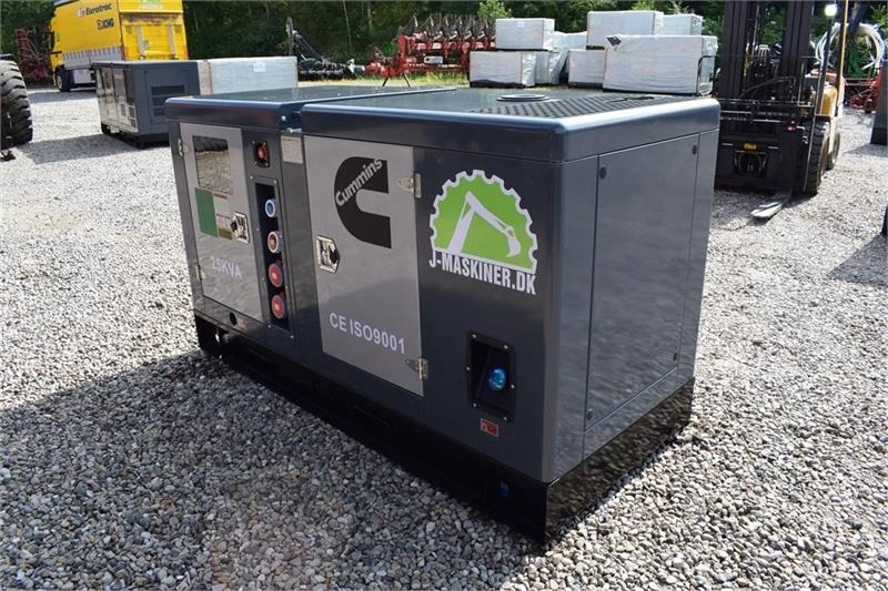 - - - Cummins 25kva - Industrie generator: afbeelding 4 - - - Cummins 25kva - Industrie generator: afbeelding 4