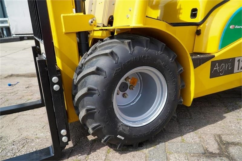 Eurotrac AGRI 12 Elektrisk - Elektrische heftruck: afbeelding 3 Eurotrac AGRI 12 Elektrisk - Elektrische heftruck: afbeelding 3