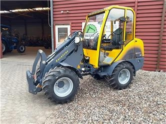 Eurotrac W12 med førerhus - Kniklader: afbeelding 1 Eurotrac W12 med førerhus - Kniklader: afbeelding 1