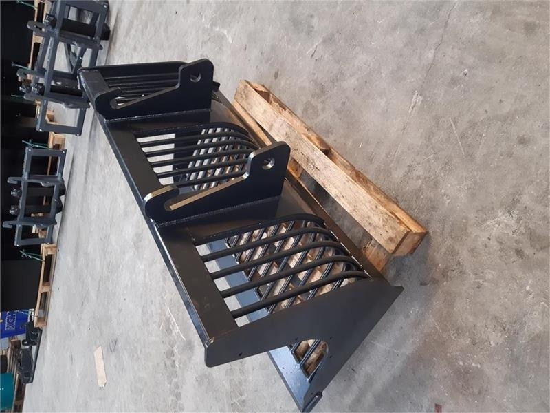 Eurotrac riste skovl med Giant beslag - Puinbak voor Bouwmachine: afbeelding 2 Eurotrac riste skovl med Giant beslag - Puinbak voor Bouwmachine: afbeelding 2
