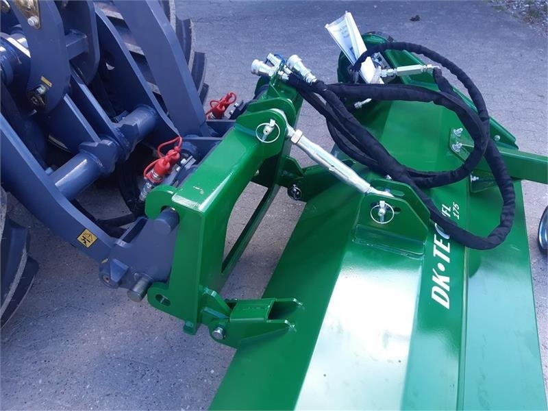 Eurotrac slagleklipper hydraulisk - Klepelmaaier: afbeelding 3 Eurotrac slagleklipper hydraulisk - Klepelmaaier: afbeelding 3