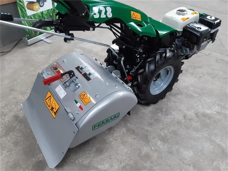 Ferrari 328 - Gemeentelijke tractor: afbeelding 5 Ferrari 328 - Gemeentelijke tractor: afbeelding 5