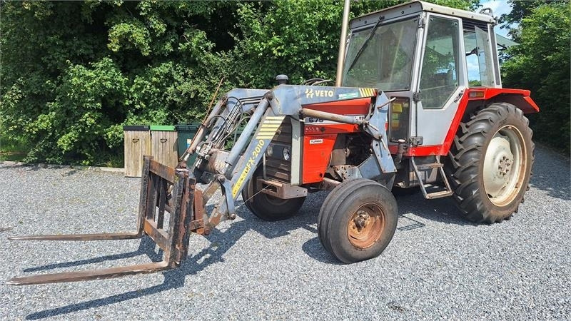 Tractor Massey Ferguson 675 SpeedShift Velholdt: afbeelding 1