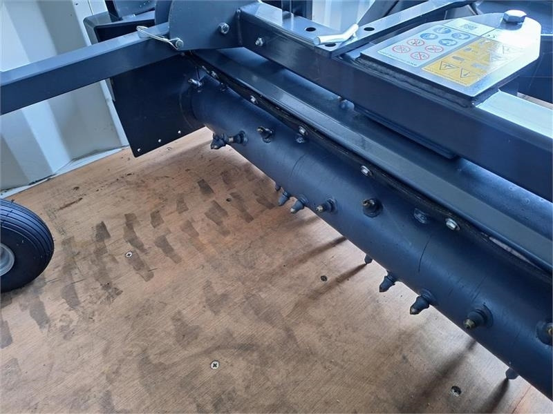 Multione Powerrake - Hooischudder: afbeelding 3 Multione Powerrake - Hooischudder: afbeelding 3