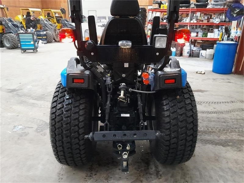 Solis 26 GEAR MASKINE NYT NYT NYT - Gemeentelijke tractor: afbeelding 4 Solis 26 GEAR MASKINE NYT NYT NYT - Gemeentelijke tractor: afbeelding 4