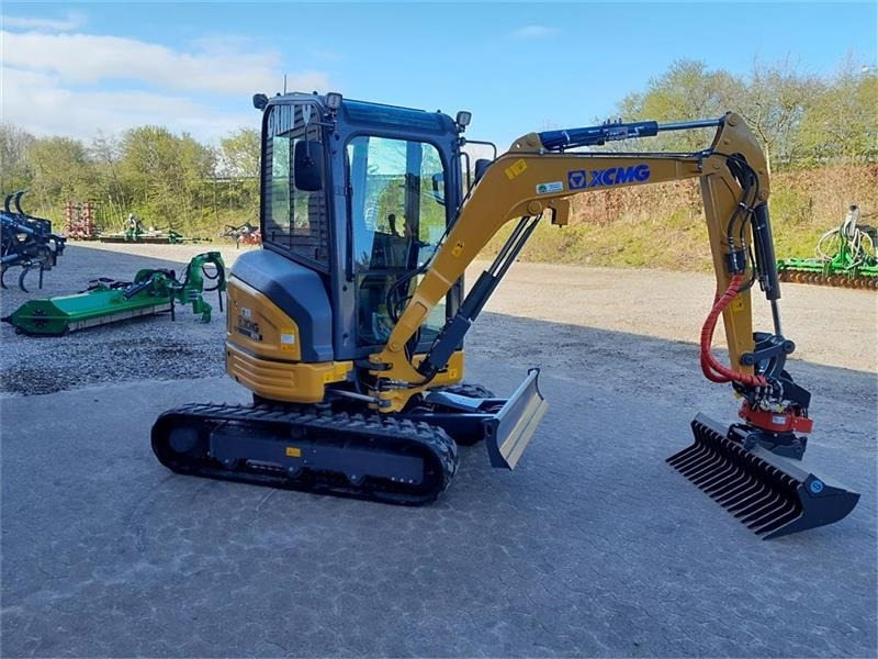 XCMG xe27e med rototilt - Minigraafmachine: afbeelding 4 XCMG xe27e med rototilt - Minigraafmachine: afbeelding 4