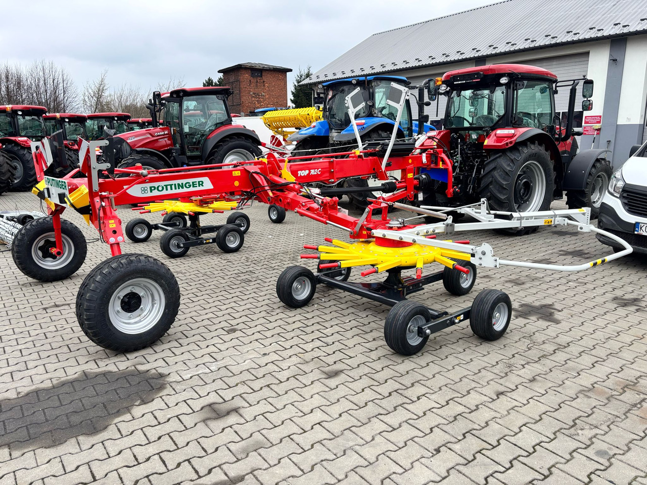 PÖTTINGER TOP 762 C - Hooi-/ Voedermachine: afbeelding 2 PÖTTINGER TOP 762 C - Hooi-/ Voedermachine: afbeelding 2
