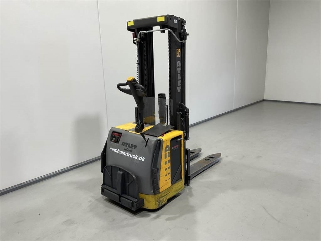 Atlet TST140 SDTFV HP480 - Stapelaar: afbeelding 2 Atlet TST140 SDTFV HP480 - Stapelaar: afbeelding 2
