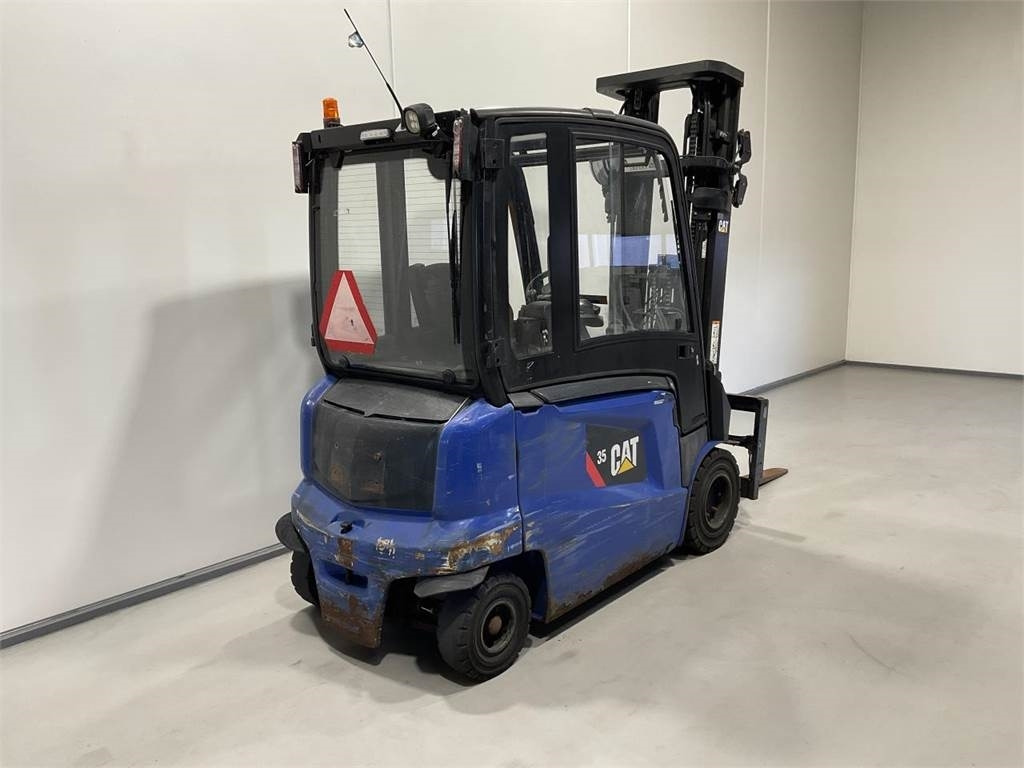 CAT EP35N - Elektrische heftruck: afbeelding 2 CAT EP35N - Elektrische heftruck: afbeelding 2