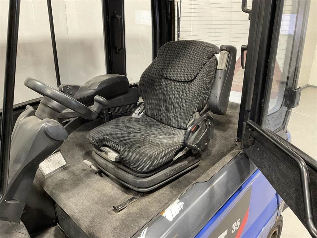 CAT EP35N - Elektrische heftruck: afbeelding 5 CAT EP35N - Elektrische heftruck: afbeelding 5