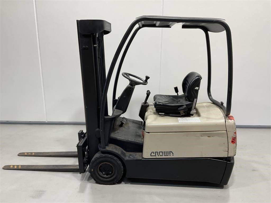 Crown SC3016-1,6 - Elektrische heftruck: afbeelding 3 Crown SC3016-1,6 - Elektrische heftruck: afbeelding 3