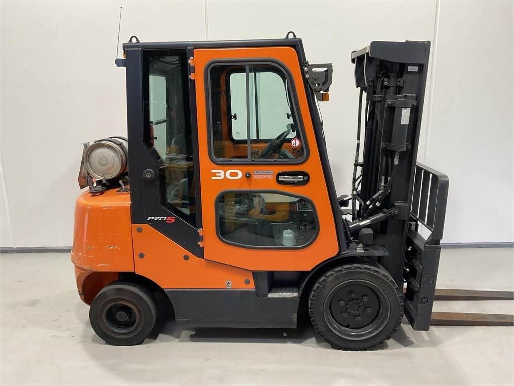 Doosan G30E-5 - LPG heftruck: afbeelding 1 Doosan G30E-5 - LPG heftruck: afbeelding 1