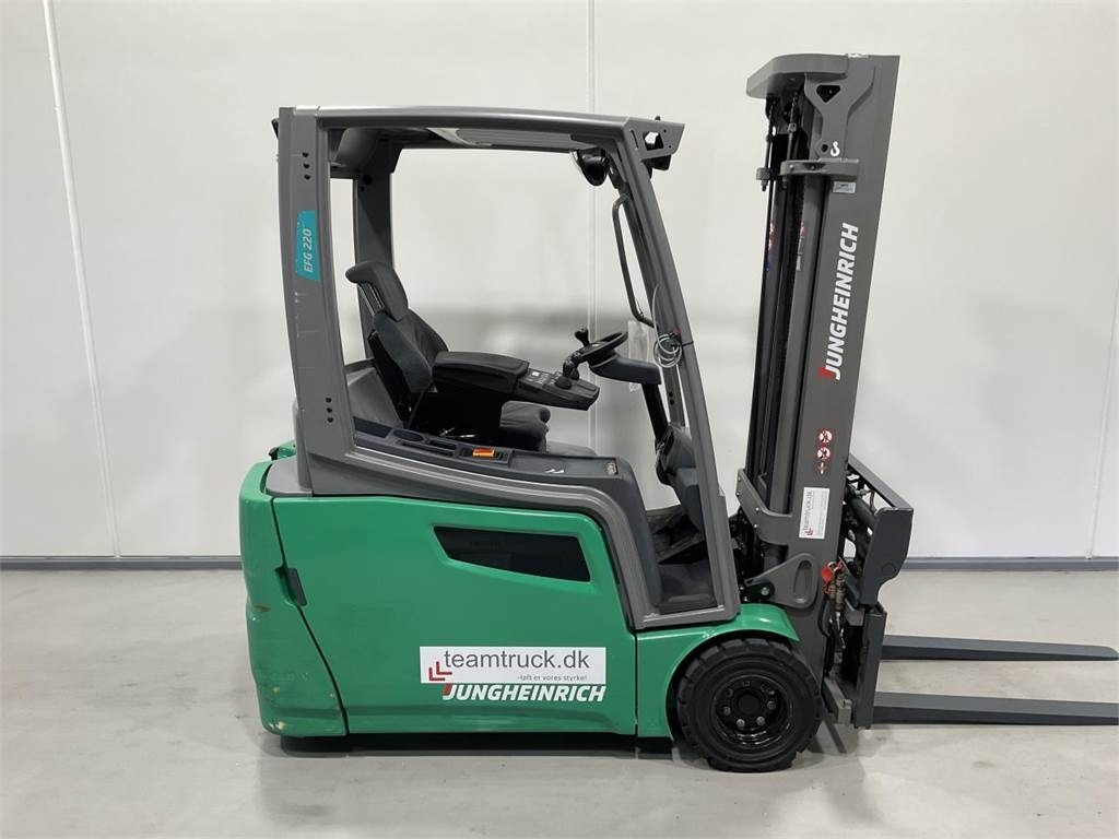 Jungheinrich EFG 220 - Elektrische heftruck: afbeelding 1 Jungheinrich EFG 220 - Elektrische heftruck: afbeelding 1