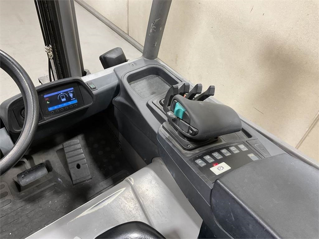 Jungheinrich EFG 425 K - Elektrische heftruck: afbeelding 5 Jungheinrich EFG 425 K - Elektrische heftruck: afbeelding 5