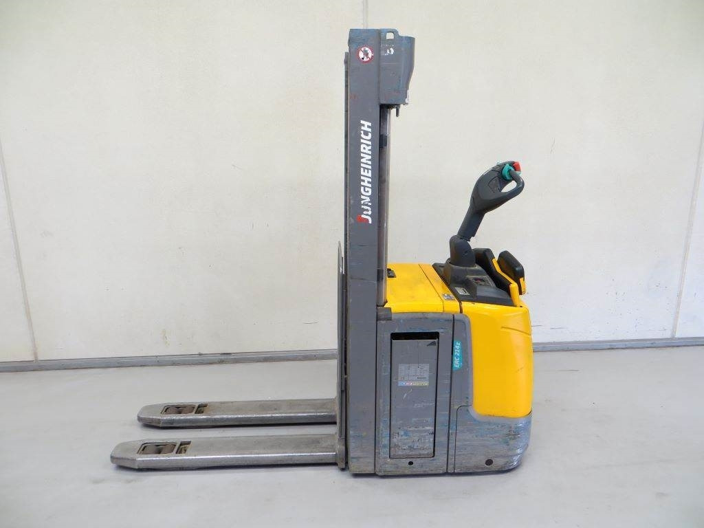 Jungheinrich ERC 214Z - Stapelaar: afbeelding 2 Jungheinrich ERC 214Z - Stapelaar: afbeelding 2