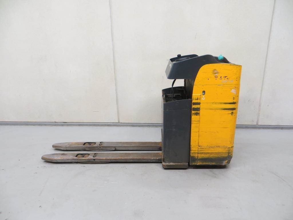Jungheinrich ESE 120 - Palletwagen: afbeelding 2 Jungheinrich ESE 120 - Palletwagen: afbeelding 2
