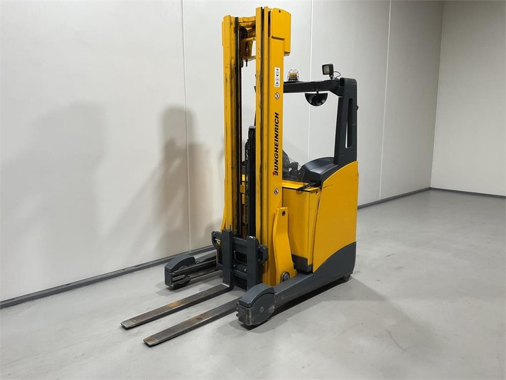 Jungheinrich ETV 214 - Reach truck: afbeelding 4 Jungheinrich ETV 214 - Reach truck: afbeelding 4