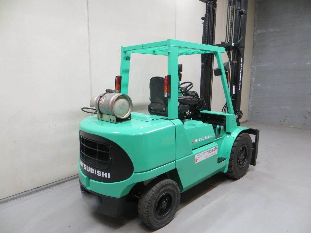 Mitsubishi FG45K2 - LPG heftruck: afbeelding 4 Mitsubishi FG45K2 - LPG heftruck: afbeelding 4