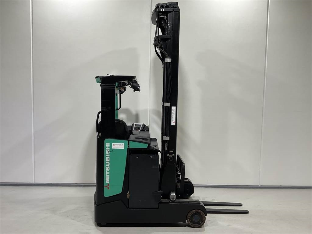 Mitsubishi RB16NH - Reach truck: afbeelding 1 Mitsubishi RB16NH - Reach truck: afbeelding 1
