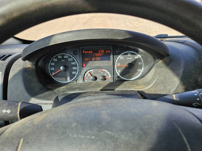 Kleine bestelwagen Citroën Jumper 30 2,2 HDi 130 Box: afbeelding 11