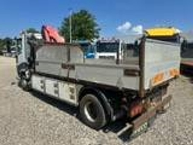 Iveco Eurocargo 120 EL 210hp / Fassi 80A Year 2012 + Tip - Kraanwagen: afbeelding 3 Iveco Eurocargo 120 EL 210hp / Fassi 80A Year 2012 + Tip - Kraanwagen: afbeelding 3