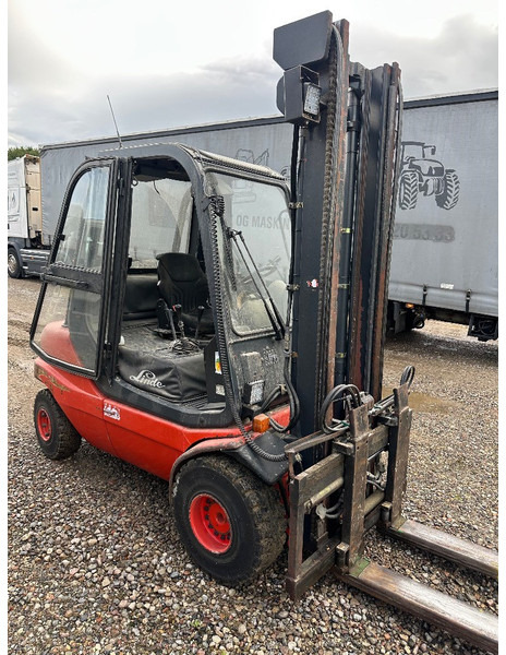 Linde H 35 D - 3.500kg truck - Diesel heftruck: afbeelding 2 Linde H 35 D - 3.500kg truck - Diesel heftruck: afbeelding 2