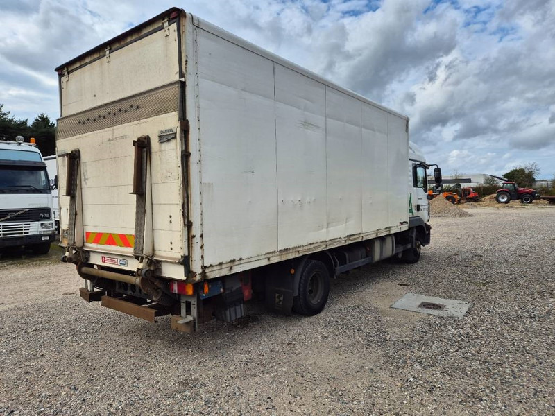 MAN TGL 10 / 12.180 4x2 with lift /ramp - Bakwagen: afbeelding 4 MAN TGL 10 / 12.180 4x2 with lift /ramp - Bakwagen: afbeelding 4