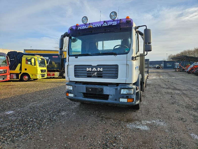 MAN TGM 15.280 // Machinetransport // Autotransporter - Autovrachtwagen vrachtwagen: afbeelding 2 MAN TGM 15.280 // Machinetransport // Autotransporter - Autovrachtwagen vrachtwagen: afbeelding 2