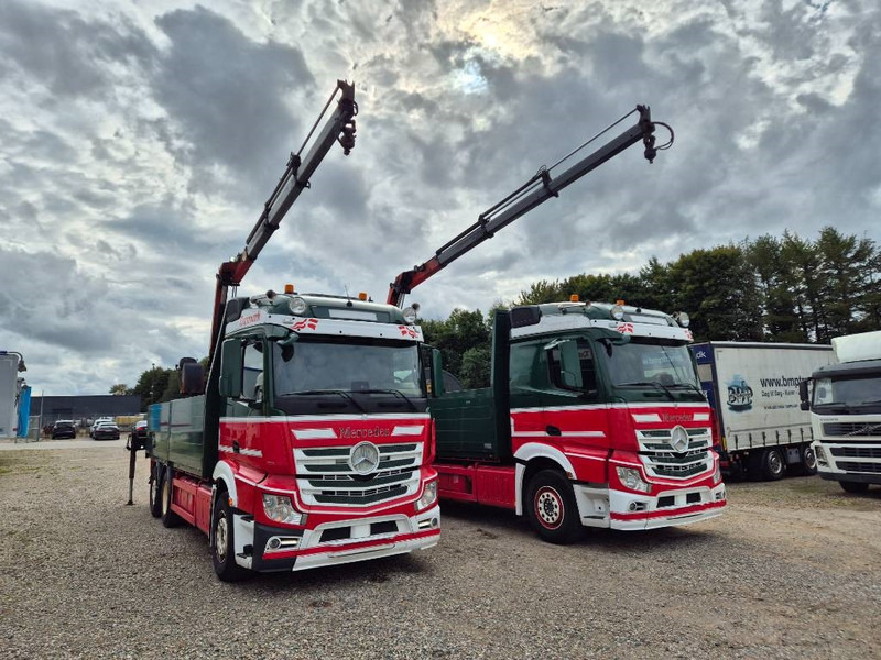 Mercedes-Benz Actros 2551/6x2 // Palfinger 16002 B // 2 x trucks - Kraanwagen: afbeelding 2 Mercedes-Benz Actros 2551/6x2 // Palfinger 16002 B // 2 x trucks - Kraanwagen: afbeelding 2
