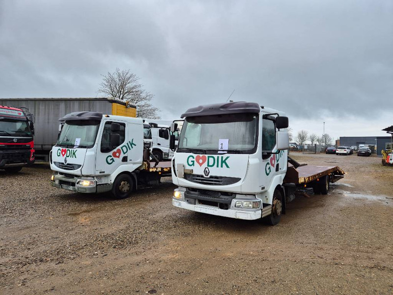 Renault 220 Machine/auto Transport and crane(2 stk) - Autovrachtwagen vrachtwagen: afbeelding 1 Renault 220 Machine/auto Transport and crane(2 stk) - Autovrachtwagen vrachtwagen: afbeelding 1