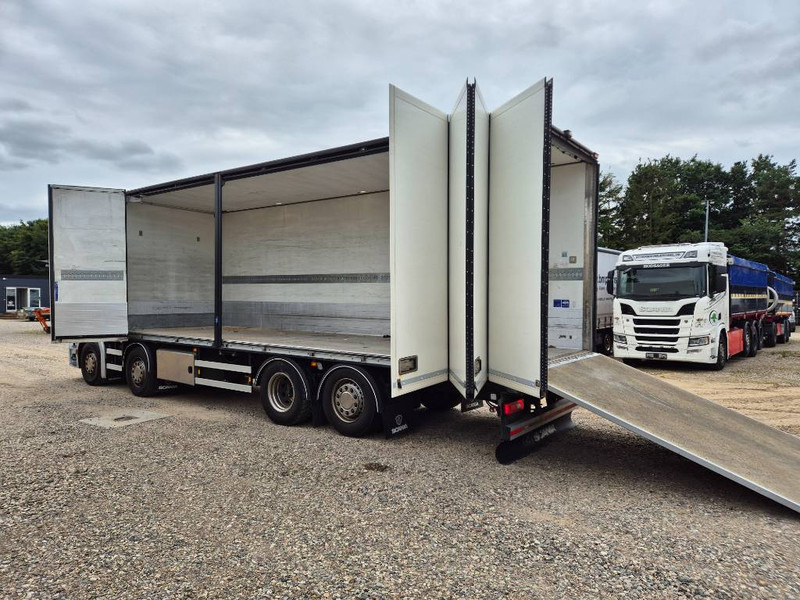 Scania R 500 8x2 //Rampe// Underboring - Bakwagen: afbeelding 2 Scania R 500 8x2 //Rampe// Underboring - Bakwagen: afbeelding 2