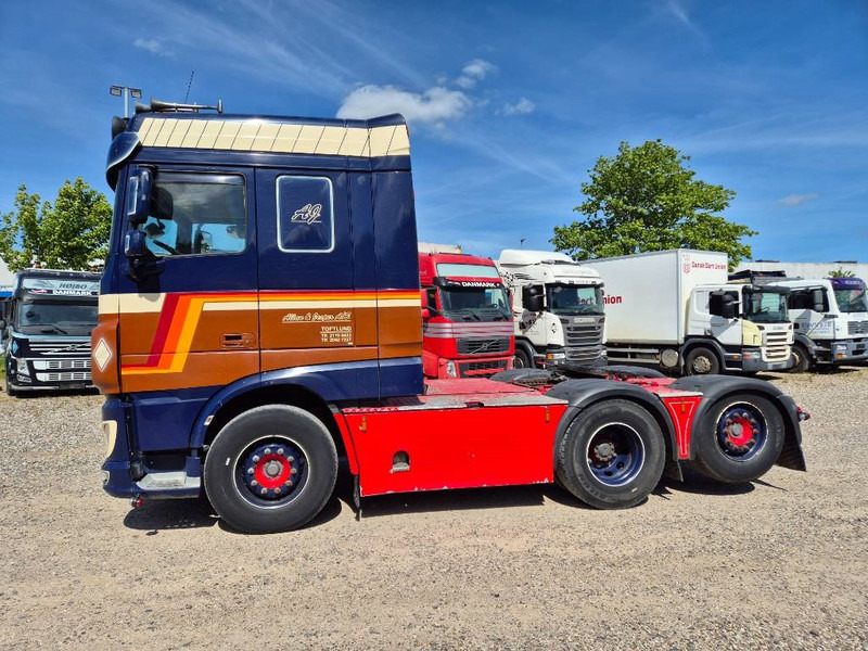 DAF XF 530 // Big Hydraulic // special interior - Trekker: afbeelding 2 DAF XF 530 // Big Hydraulic // special interior - Trekker: afbeelding 2