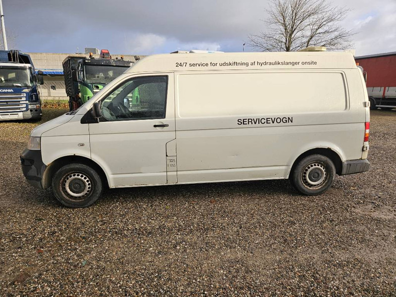 Volkswagen Transporter 1,9 TDi 102 hp - Kleine bestelwagen: afbeelding 2 Volkswagen Transporter 1,9 TDi 102 hp - Kleine bestelwagen: afbeelding 2