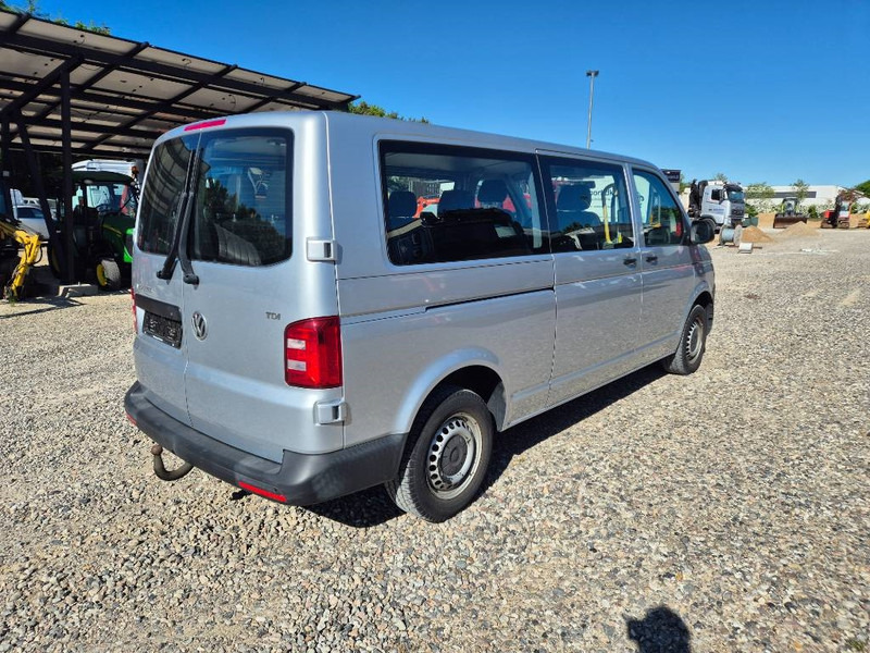 Volkswagen Transporter 2,0 TDi 102 Kombi lang 4d 9 prs - Personenwagen: afbeelding 4 Volkswagen Transporter 2,0 TDi 102 Kombi lang 4d 9 prs - Personenwagen: afbeelding 4