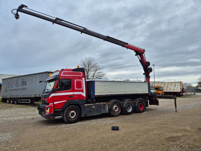 Volvo FMX 500 8x4/4 // HMF 2120 K4 // 3 side tipper - Kraanwagen: afbeelding 2 Volvo FMX 500 8x4/4 // HMF 2120 K4 // 3 side tipper - Kraanwagen: afbeelding 2